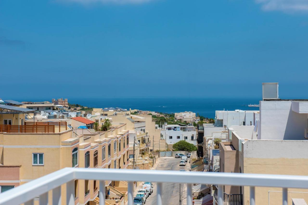 Summer Breeze Penthouse With Private Hot Tub & Terrace With Panoramic Views, By Getawaysmalta Mellieħa Exterior foto